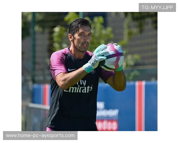 巴黎利用个人能力创造机会,边路突破更犀利